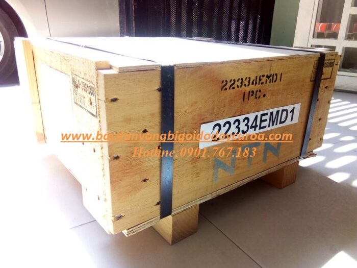 VÒNG BI - BẠC ĐẠN 22334EMD1 NTN